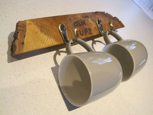 Country Kitchen Wall Mounted Mug/Cup Rack