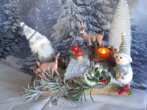 Snowman with Deer Family #225