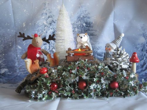 Reindeer, Hedgehog & Snowman #227